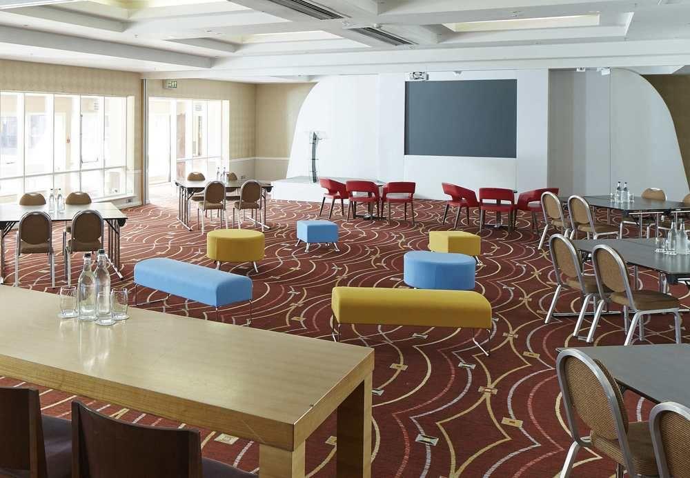 Delta Hotels By Marriott Peterborough Zewnętrze zdjęcie