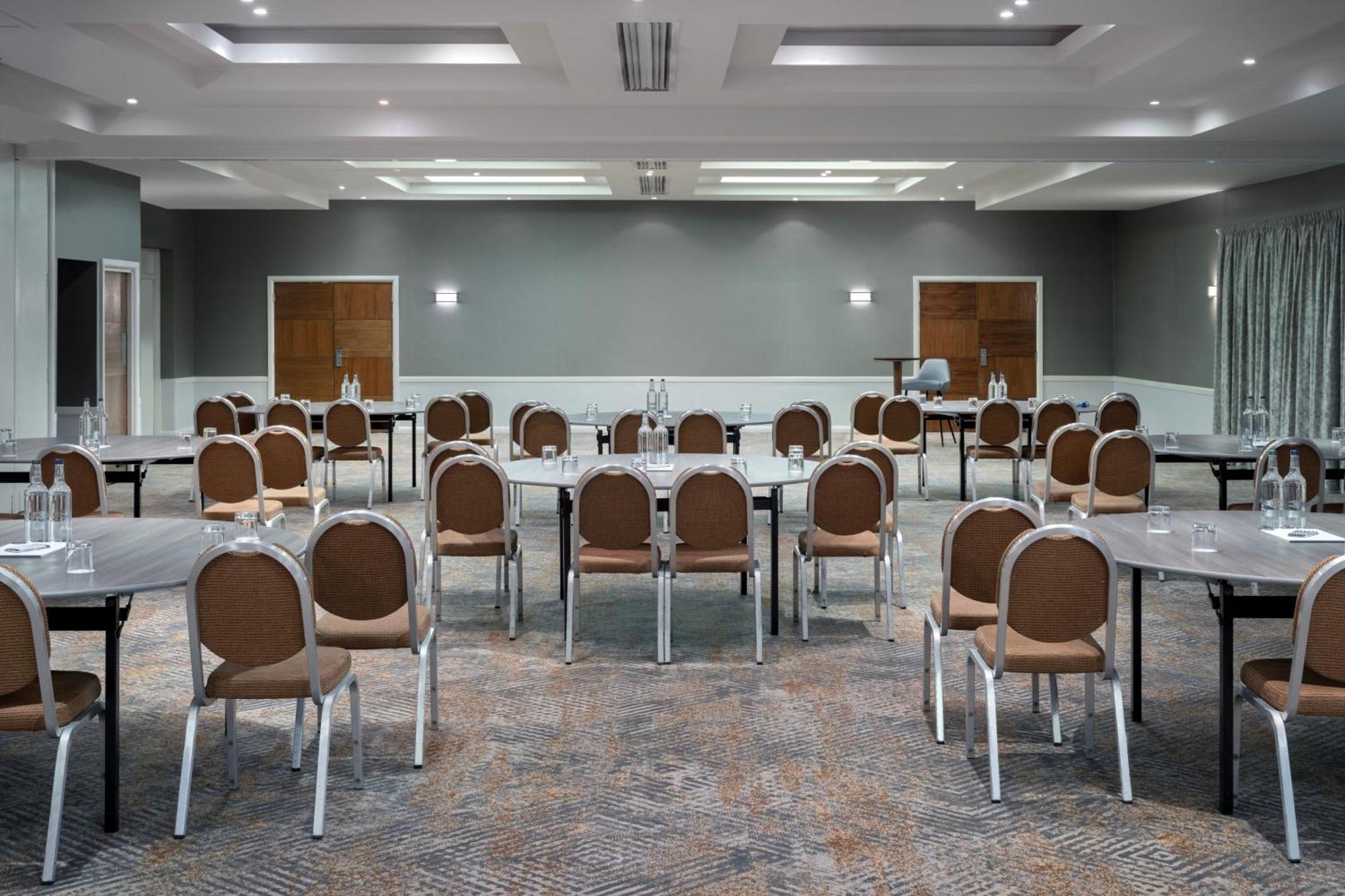 Delta Hotels By Marriott Peterborough Zewnętrze zdjęcie