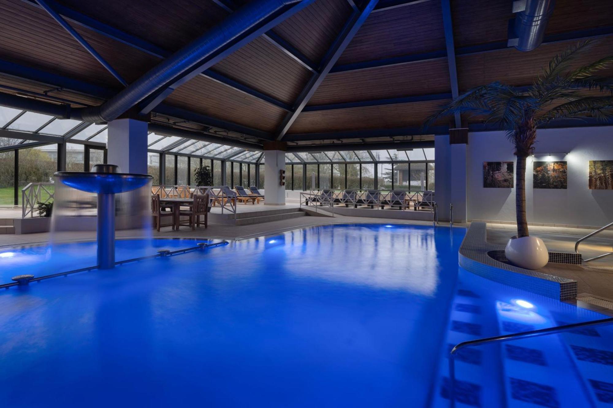 Delta Hotels By Marriott Peterborough Zewnętrze zdjęcie