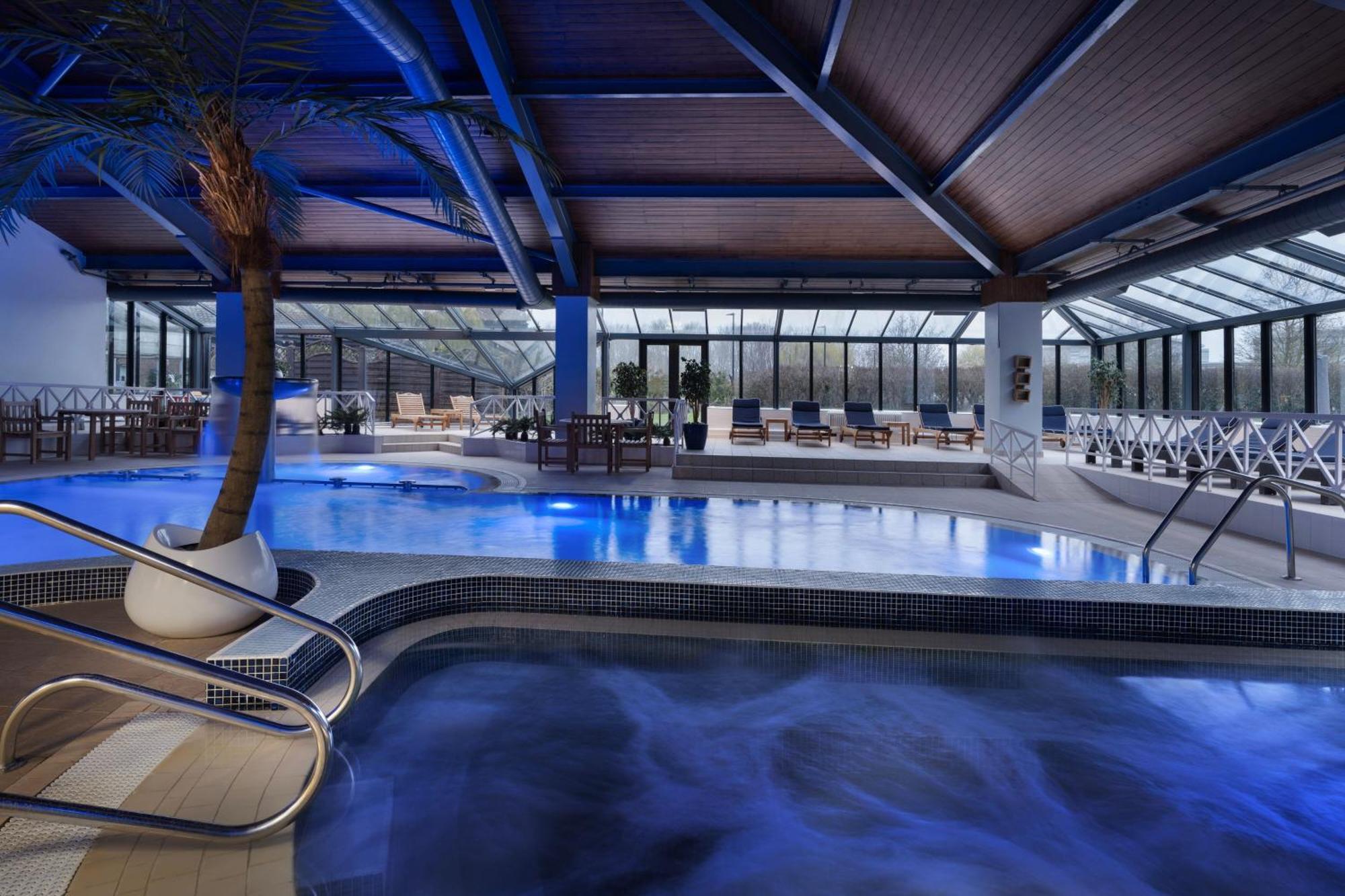 Delta Hotels By Marriott Peterborough Zewnętrze zdjęcie