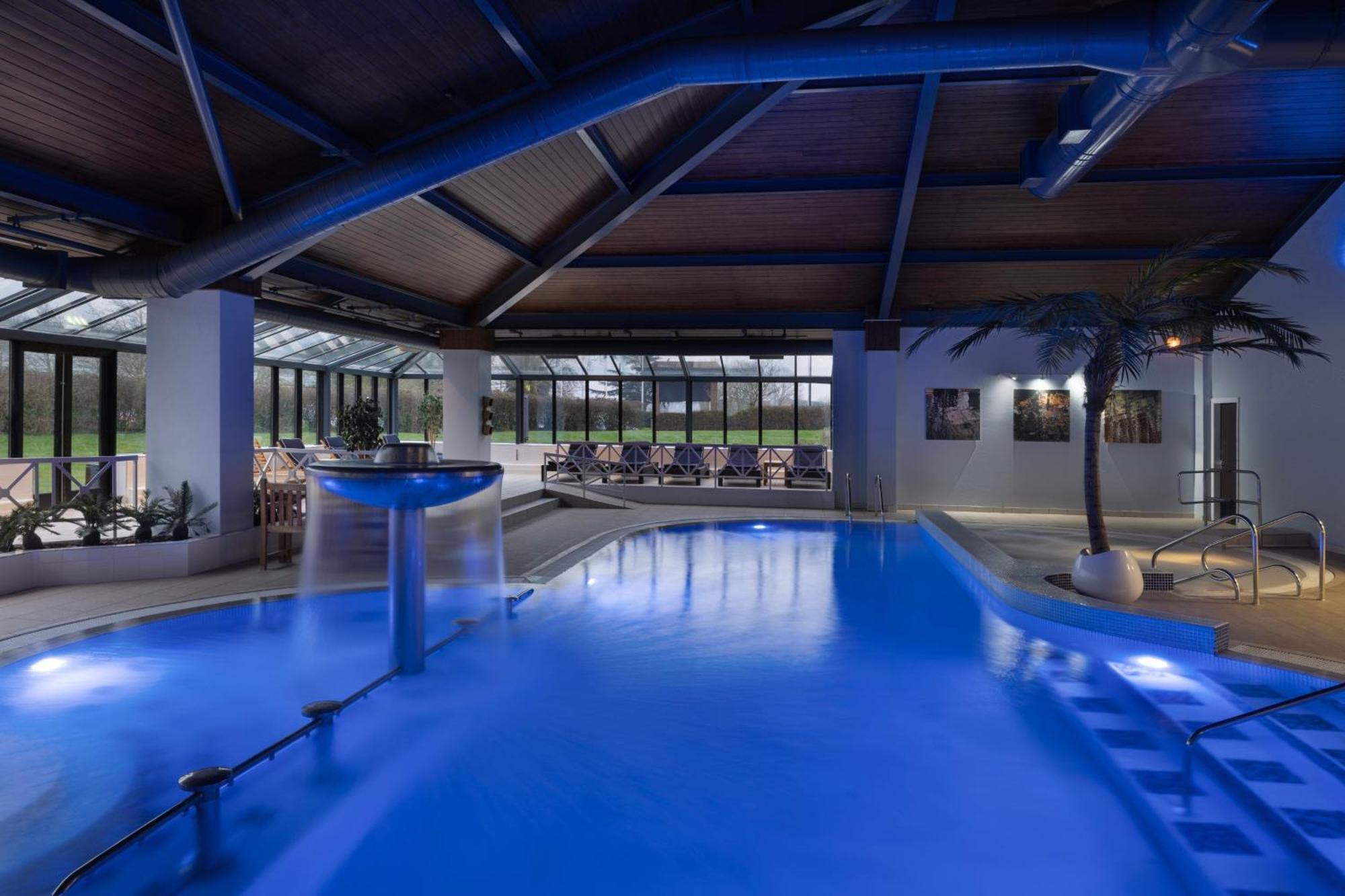 Delta Hotels By Marriott Peterborough Zewnętrze zdjęcie